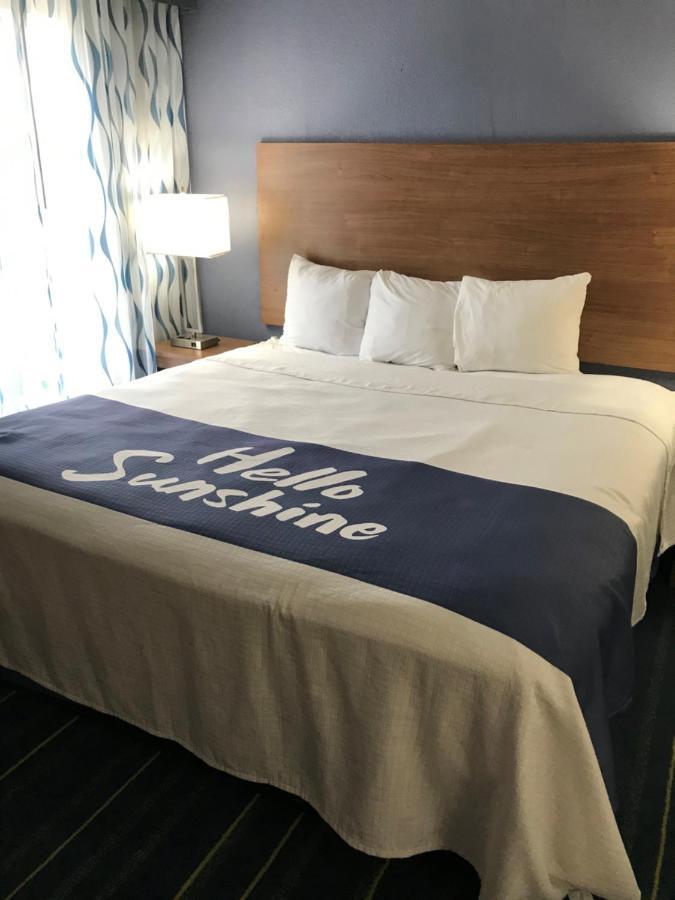 Days Inn By Wyndham Panama City Exterior foto