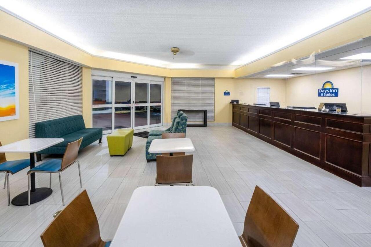 Days Inn By Wyndham Panama City Exterior foto
