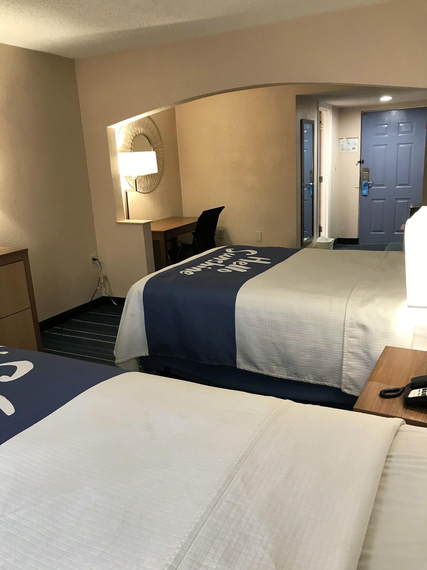 Days Inn By Wyndham Panama City Exterior foto