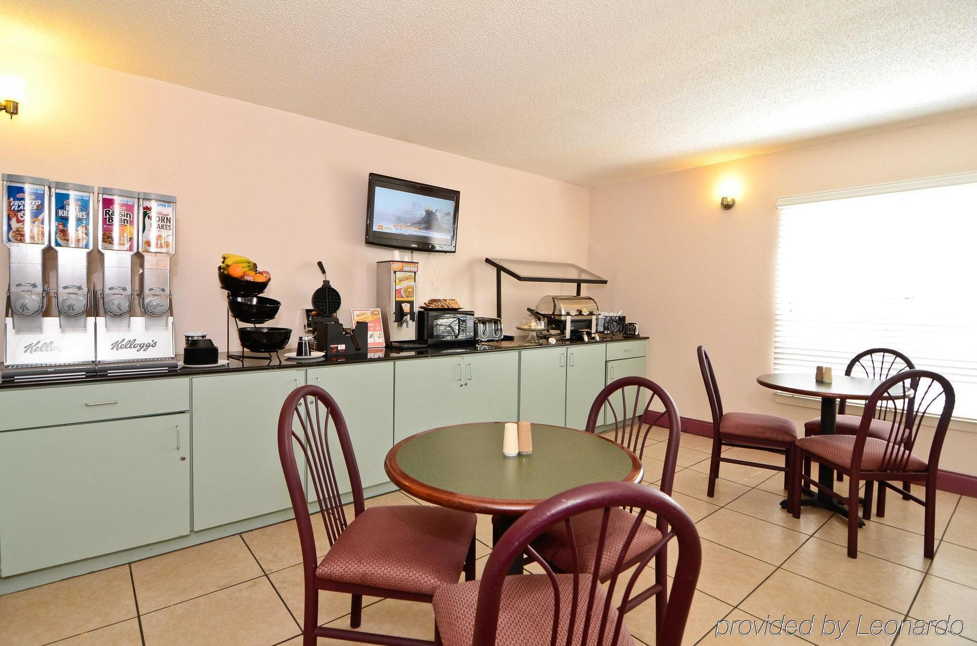 Days Inn By Wyndham Panama City Restaurant foto