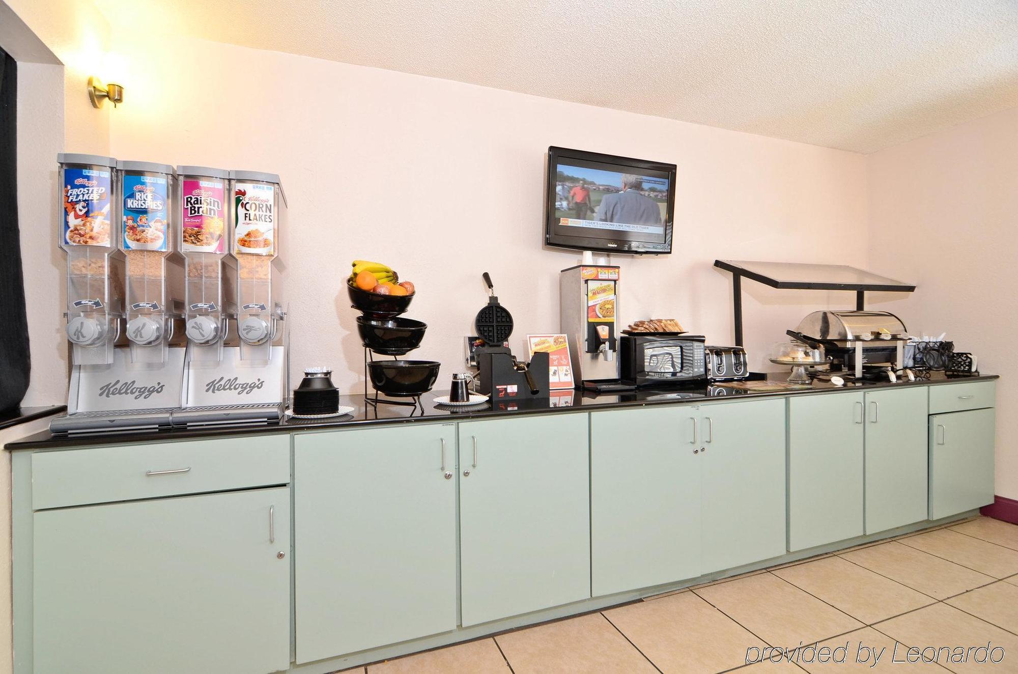 Days Inn By Wyndham Panama City Restaurant foto